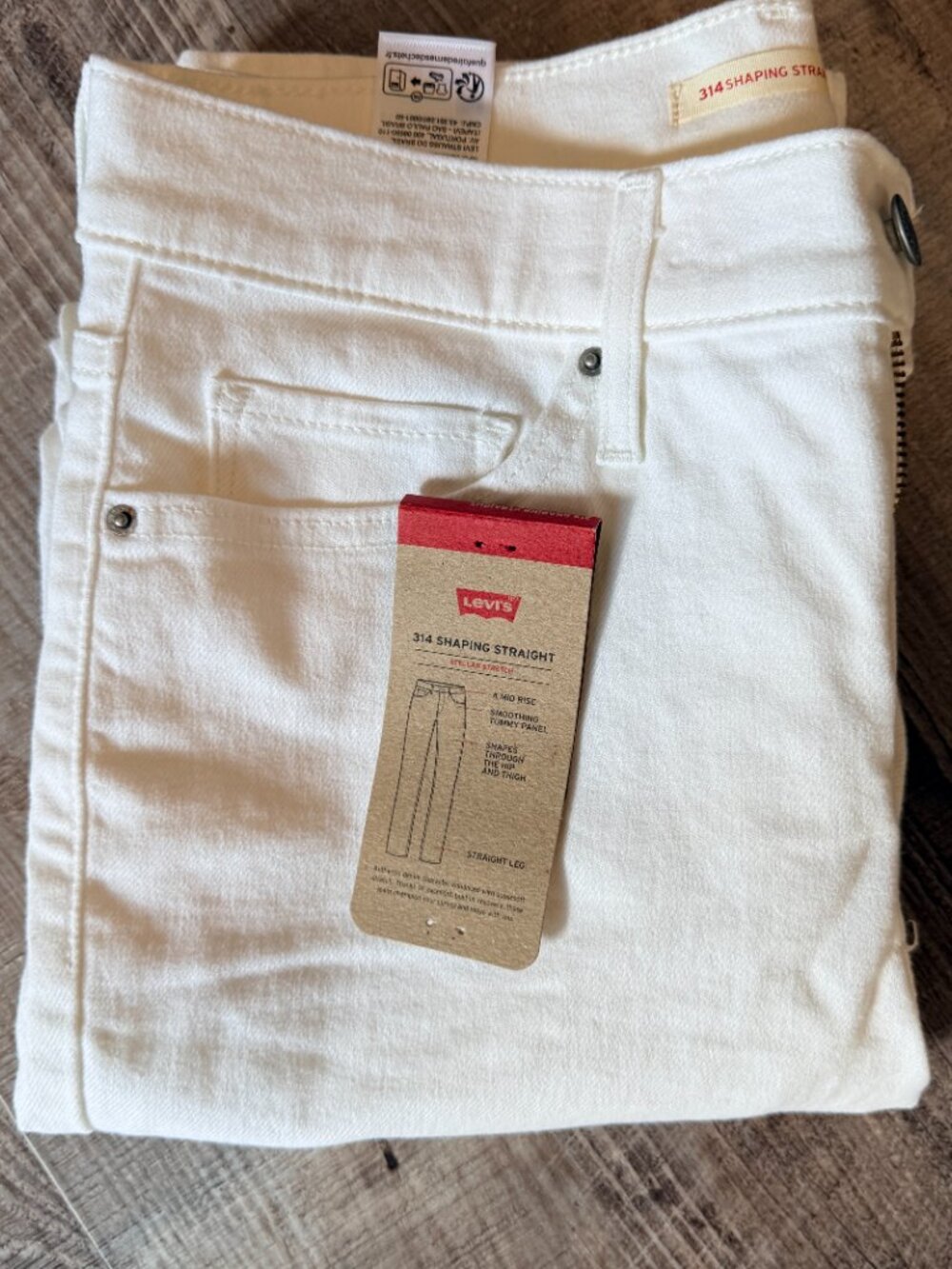 Levi's 314 Shaping Straight Women's White Jeans 29x30 Mid Rise Stretch Denim